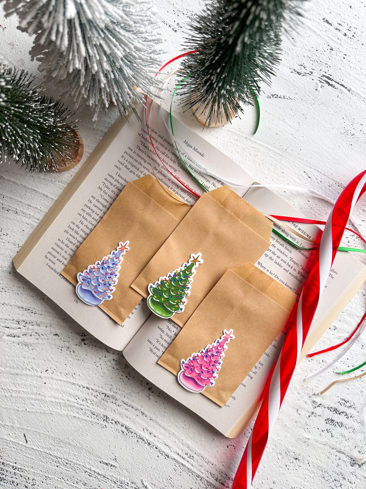 GREEN Vintage Ceramic Christmas Tree Sticker